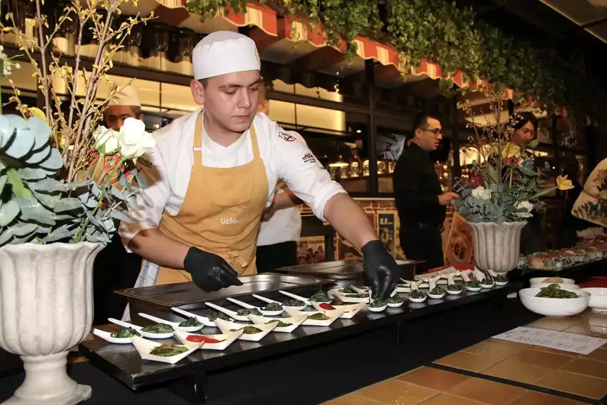 Le premier programme des arts culinaires japonais en Turquie